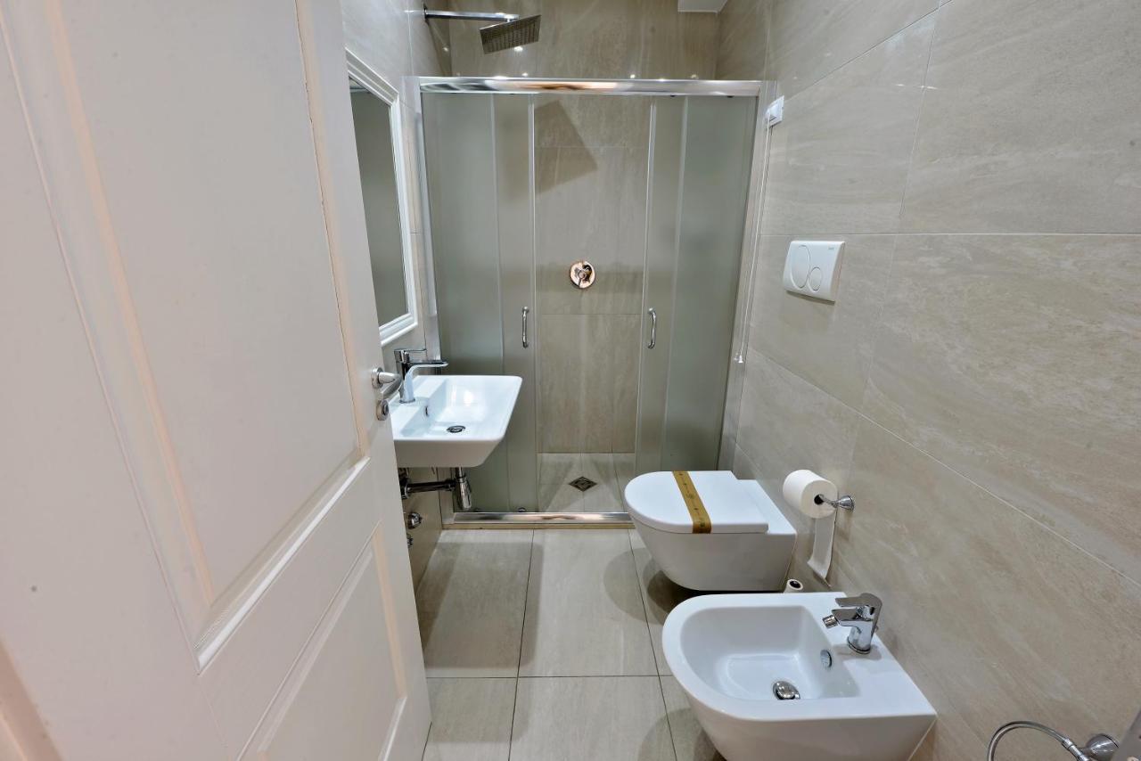 Alis Hotel Shkodër Esterno foto